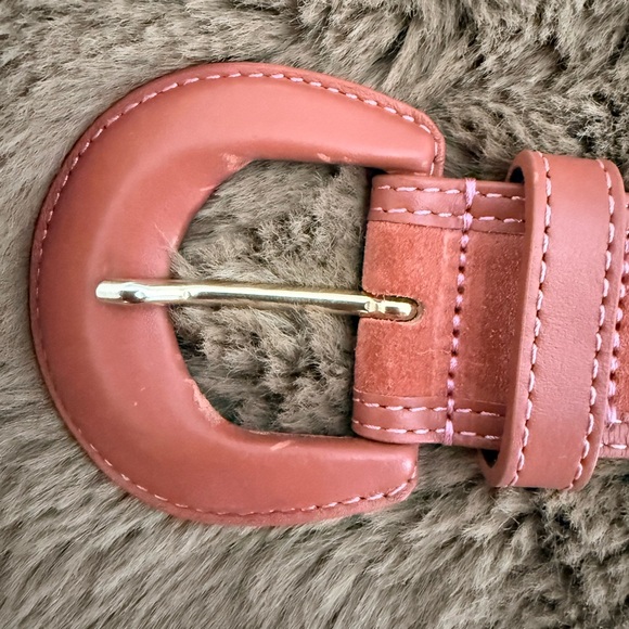 EUC - Sezane Barbara belt in Rosewood - size 85 - Picture 8 of 12